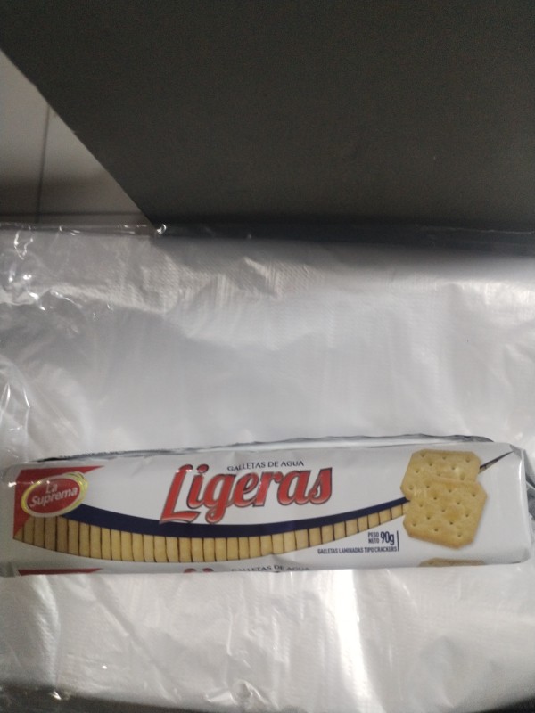 Galleta de agua ligera 90 G la suprema
