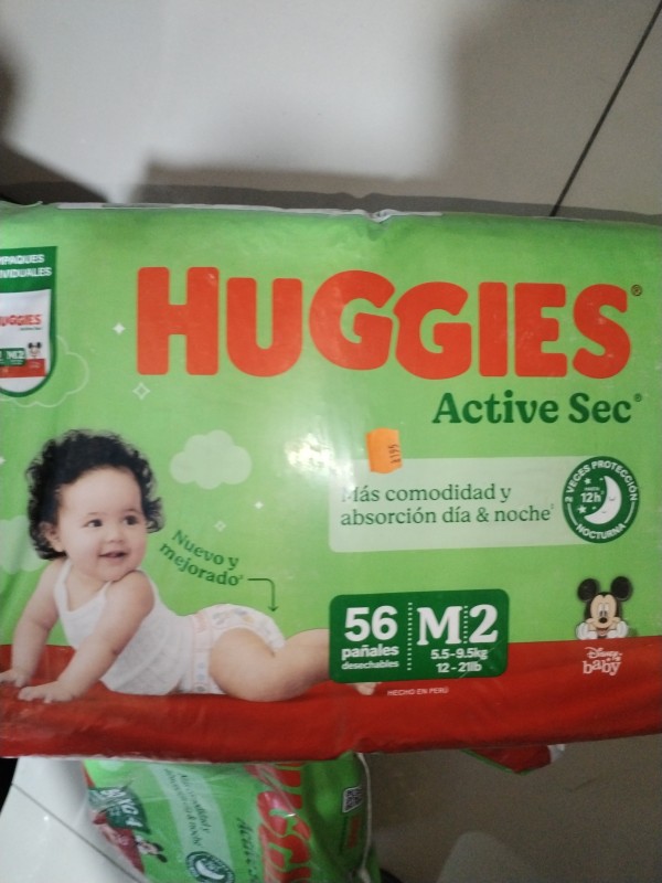 Pañal Huggies de talla M 56 u.